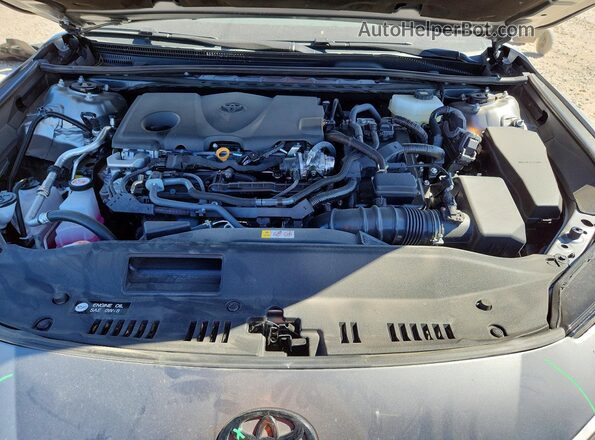 4T1DBADK5TU543768 2026 TOYOTA CAMRY Silver Widok wnętrza z tyłu
