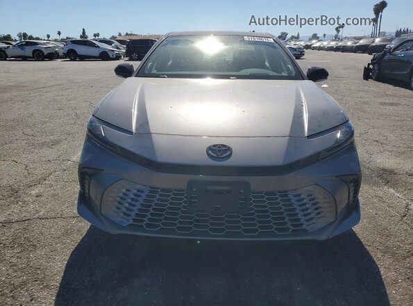 4T1DBADK5TU548842 2026 TOYOTA CAMRY Gray წინა ხედი