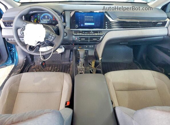 4T1DBADK5TU549764 2026 TOYOTA CAMRY Teal Вид панелі приладів