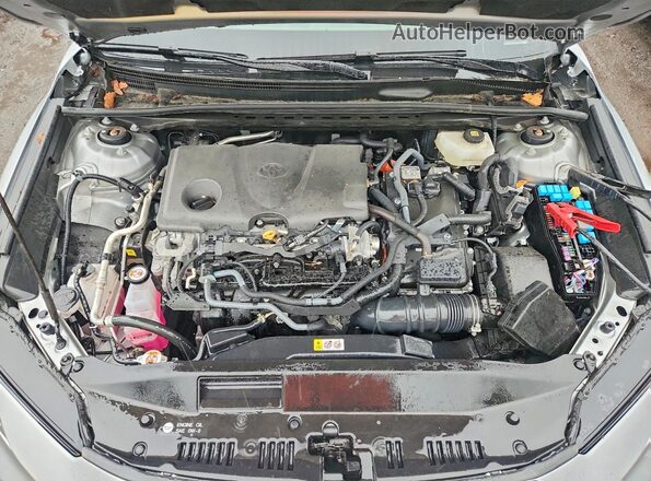 4T1DBADK7SU030911 2025 TOYOTA CAMRY Silver უკანა სალონის ხედი