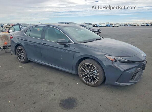 4T1DBADK7SU541101 2025 TOYOTA CAMRY Gray Передня права чверть