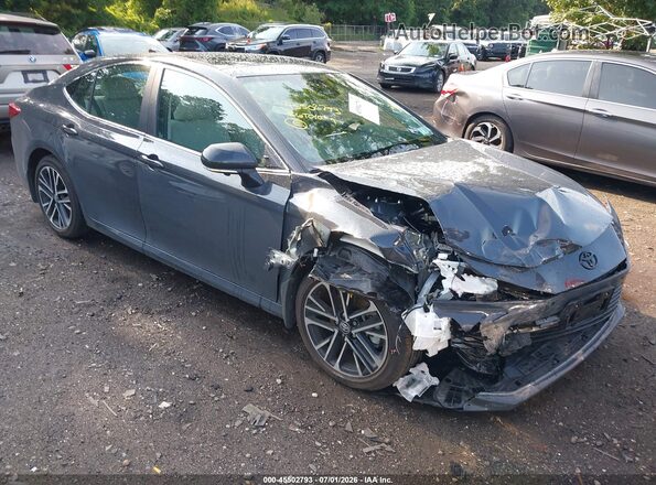 4T1DBADK7TU042557 2026 TOYOTA CAMRY Gray წინა ხედი