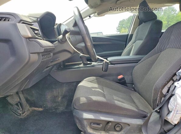 4T1DBADK8SU008755 2025 TOYOTA CAMRY Black Widok wnętrza z przodu