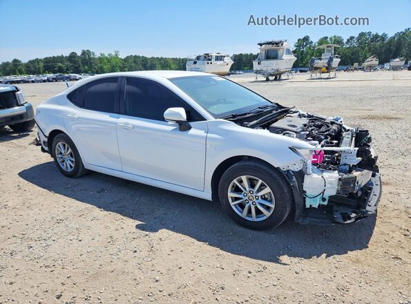 4T1DBADK8SU525067 2025 TOYOTA CAMRY White Front right