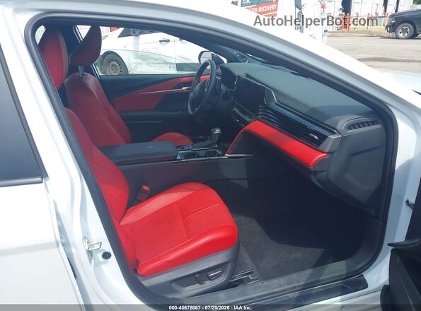 4T1DBADKXSU502406 2025 TOYOTA CAMRY Белый Вид салона спереди