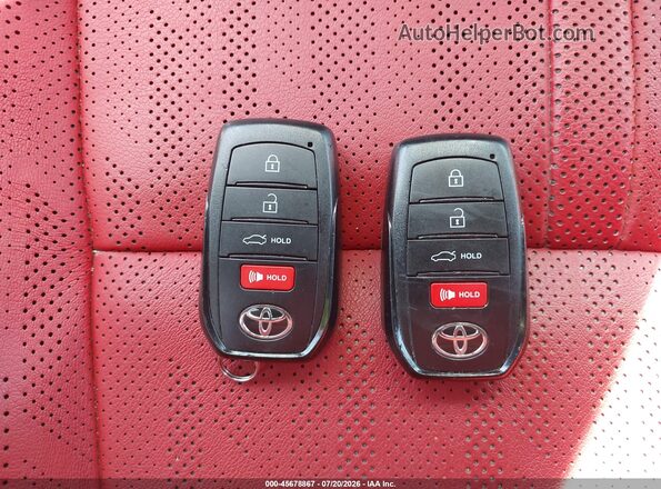 4T1DBADKXSU502406 2025 TOYOTA CAMRY Белый Вид панели приборов