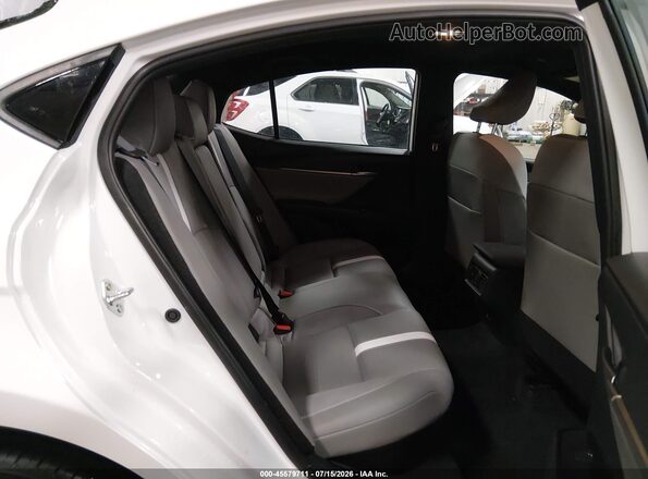 4T1DBADKXSU537589 2025 TOYOTA CAMRY White Widok naklejki z numerem VIN