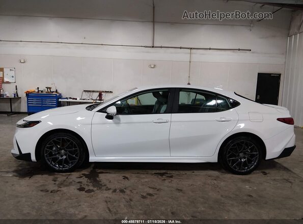 4T1DBADKXSU537589 2025 TOYOTA CAMRY White 