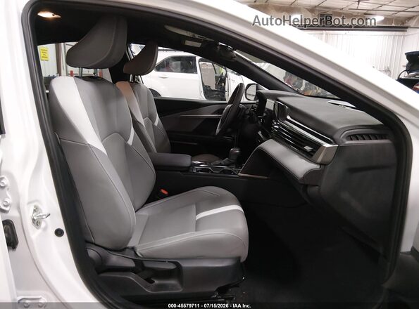 4T1DBADKXSU537589 2025 TOYOTA CAMRY White Widok wnętrza z przodu
