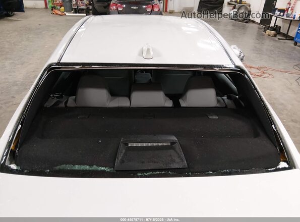 4T1DBADKXSU537589 2025 TOYOTA CAMRY White Widok z przodu