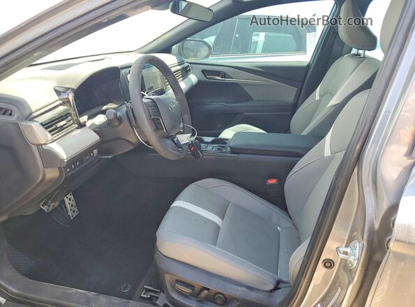4T1DBADKXTU552417 2026 TOYOTA CAMRY Gray Front interior view