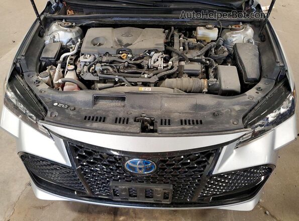 4T1EA1AB8MU009872 2021 TOYOTA AVALON Серебряный Вид задней части салона