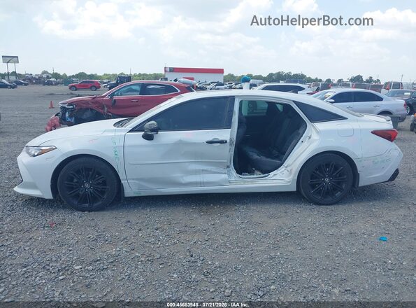 4T1EZ1FB8MU060466 2021 TOYOTA AVALON White 