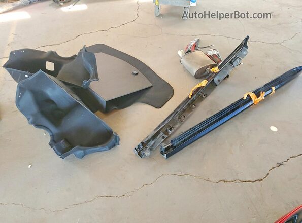 4T1F11AK6MU558247 2021 TOYOTA CAMRY Blue ძრავის განყოფილების ხედი