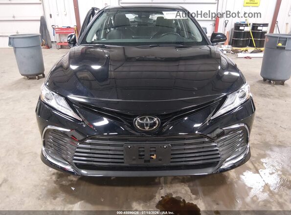 4T1F11BK4RU131669 2024 TOYOTA CAMRY Black უკანა სალონის ხედი