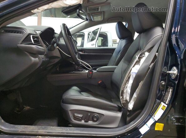 4T1F11BK5MU045456 2021 TOYOTA CAMRY Blue Widok wnętrza z przodu