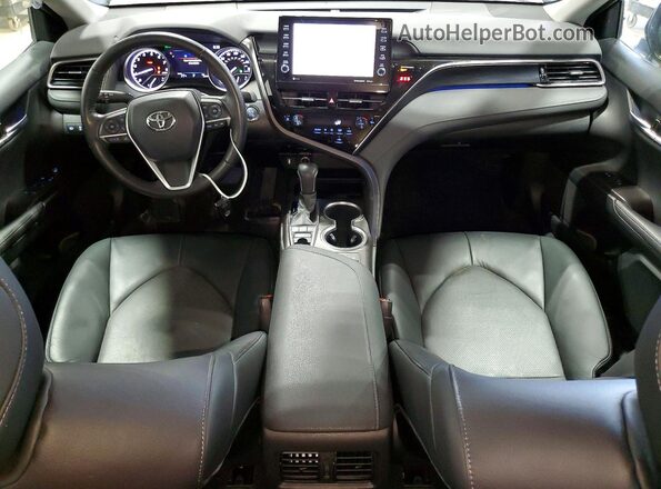 4T1F11BK5MU045456 2021 TOYOTA CAMRY Blue Widok deski rozdzielczej