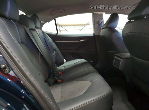 4T1F11BK5MU045456 2021 TOYOTA CAMRY Blue Widok tylnych siedzeń