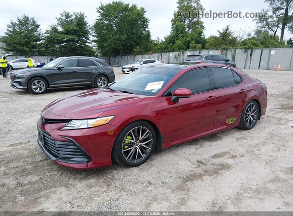 4T1F11BK5MU046476 2021 TOYOTA CAMRY Красный Передняя левая четверть