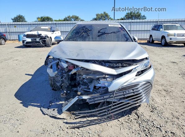 4T1F31AK0LU019941 2020 TOYOTA CAMRY Silver წინა ხედი