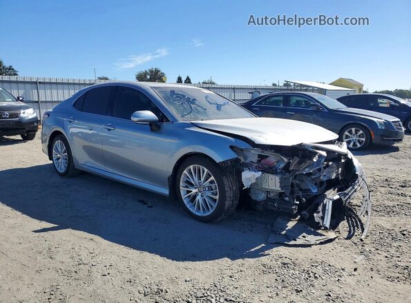 4T1F31AK0LU019941 2020 TOYOTA CAMRY Silver წინა მარჯვენა