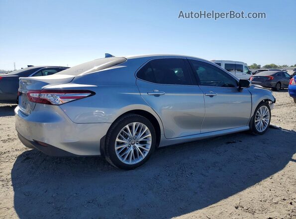 4T1F31AK0LU019941 2020 TOYOTA CAMRY Silver უკანა მარჯვენა