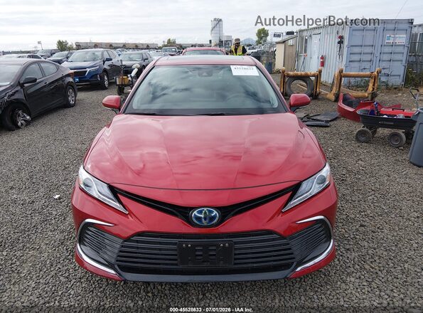 4T1F31AK3RU072349 2024 TOYOTA CAMRY HYBRID Red Вид задньої частини салону