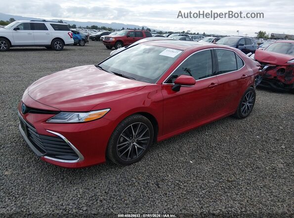 4T1F31AK3RU072349 2024 TOYOTA CAMRY HYBRID Red Передня ліва чверть