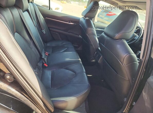 4T1FZ1AK1LU040893 2020 TOYOTA CAMRY Black Vista de los asientos traseros