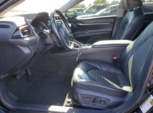 4T1G11AK0LU337133 2020 TOYOTA CAMRY Black Front interior view