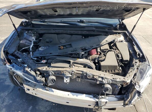 4T1G11AK1LU955321 2020 TOYOTA CAMRY Gray Widok wnętrza z tyłu