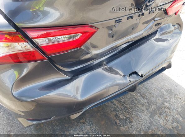 4T1G11AK1LU984902 2020 TOYOTA CAMRY Gray Widok z przodu
