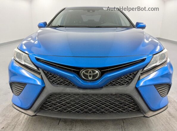 4T1G11AK2LU309477 2020 TOYOTA CAMRY Blue წინა ხედი