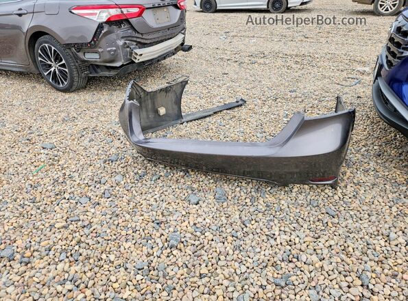 4T1G11AK2LU952301 2020 TOYOTA CAMRY Gray Vista del compartimento del motor