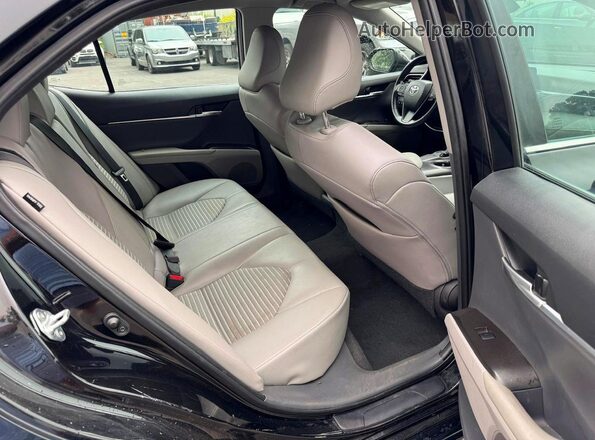 4T1G11AK2MU476830 2021 TOYOTA CAMRY Black Սալոնի հետևի տեսք