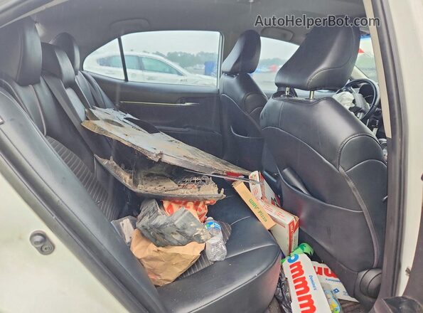 4T1G11AK3LU904404 2020 TOYOTA CAMRY White Вид задніх сидінь