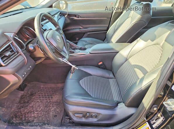4T1G11AK3LU969995 2020 TOYOTA CAMRY Black Widok wnętrza z przodu