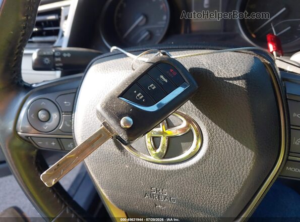 4T1G11AK4MU521802 2021 TOYOTA CAMRY Серый Вид панели приборов