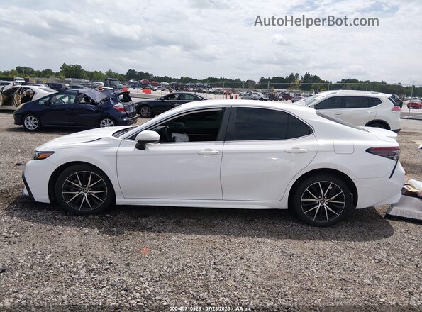 4T1G11AK4MU582387 2021 TOYOTA CAMRY Белый Панорамный вид салона 360°