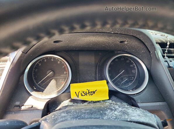 4T1G11AK6LU352218 2020 TOYOTA CAMRY White Instrument cluster view