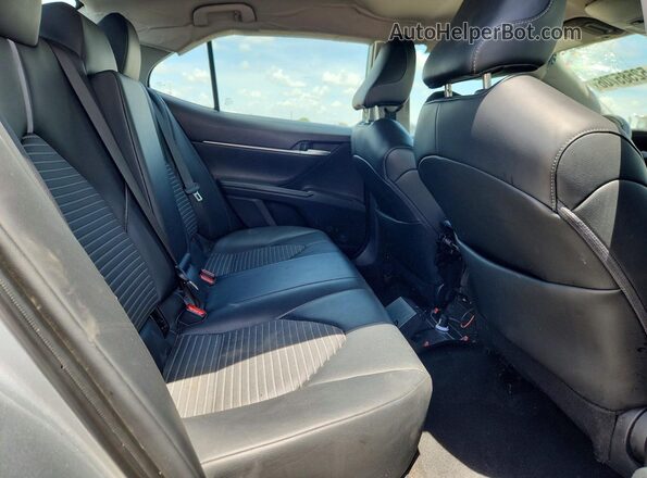 4T1G11AK6PU162425 2023 TOYOTA CAMRY Silver Rear seats view