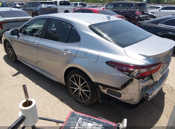 4T1G11AK6RU915535 2024 TOYOTA CAMRY Серебряный Задняя левая четверть