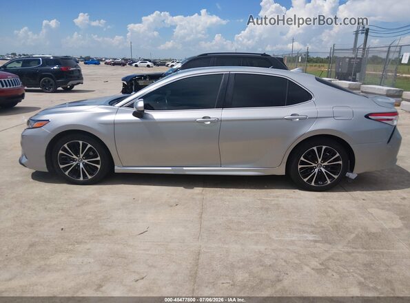 4T1G11AK7LU860388 2020 TOYOTA CAMRY Silver 360 interior view