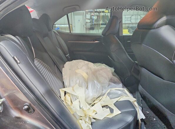 4T1G11AK7LU885159 2020 TOYOTA CAMRY Gray Вид задніх сидінь