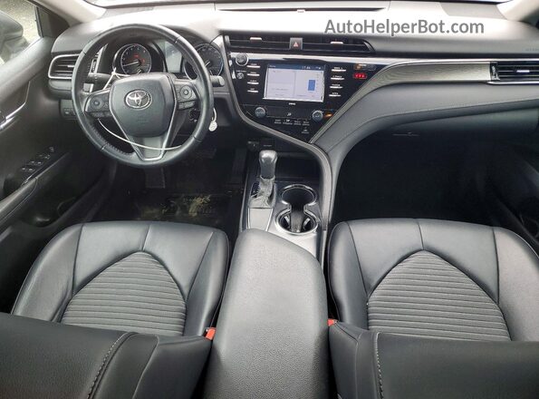 4T1G11AK7LU895769 2020 TOYOTA CAMRY Charcoal Widok deski rozdzielczej