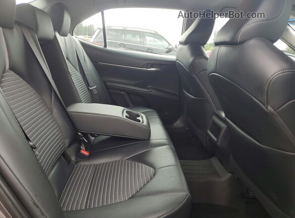 4T1G11AK7LU895769 2020 TOYOTA CAMRY Charcoal Widok tylnych siedzeń