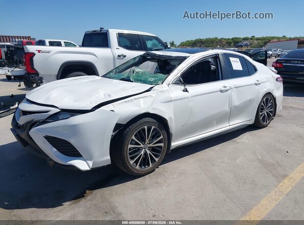 4T1G11AK8LU340667 2020 TOYOTA CAMRY White Առջևի ձախ երեք քառորդ տեսարան