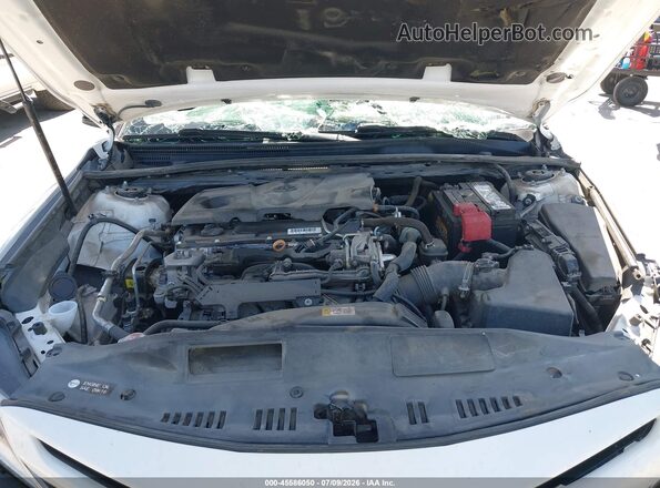 4T1G11AK8LU340667 2020 TOYOTA CAMRY White Հետևի տեսք