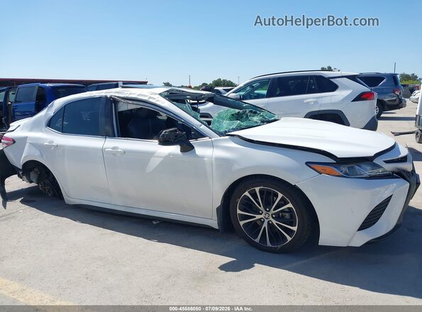 4T1G11AK8LU340667 2020 TOYOTA CAMRY White Սալոնի 360 աստիճան տեսք