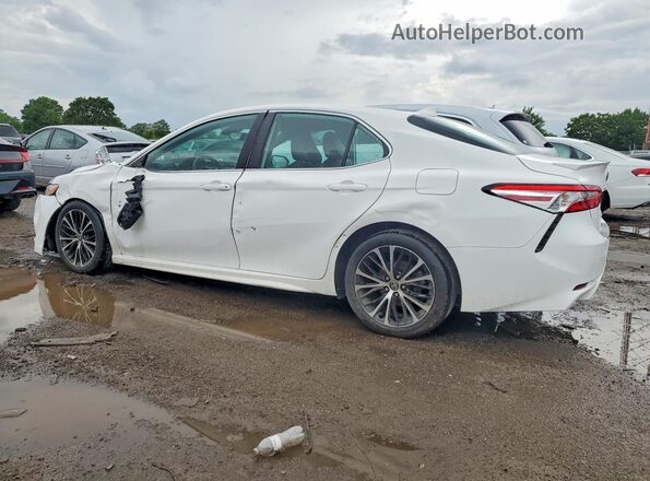 4T1G11AK8LU392249 2020 TOYOTA CAMRY White Rear left